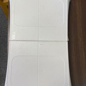 Wii fit board MB66
